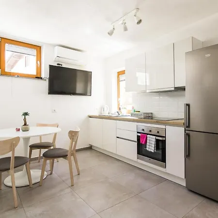 Apartamento Pr' Petrcu