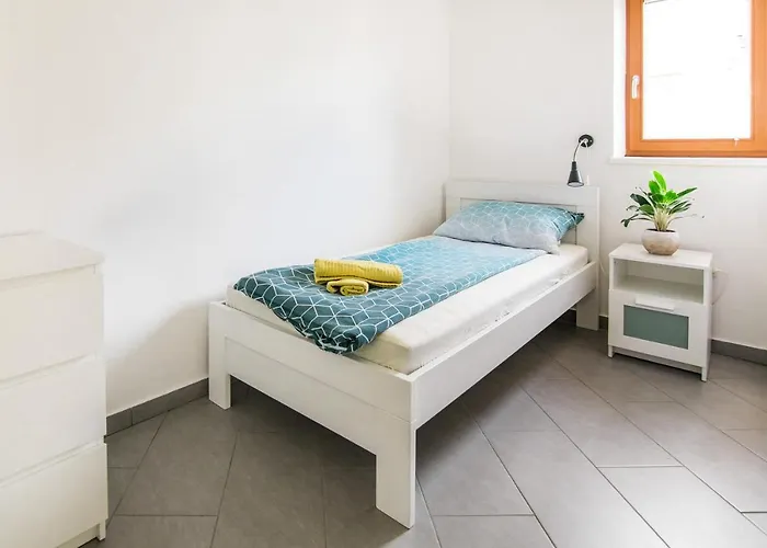 Pr' Petrcu Apartment