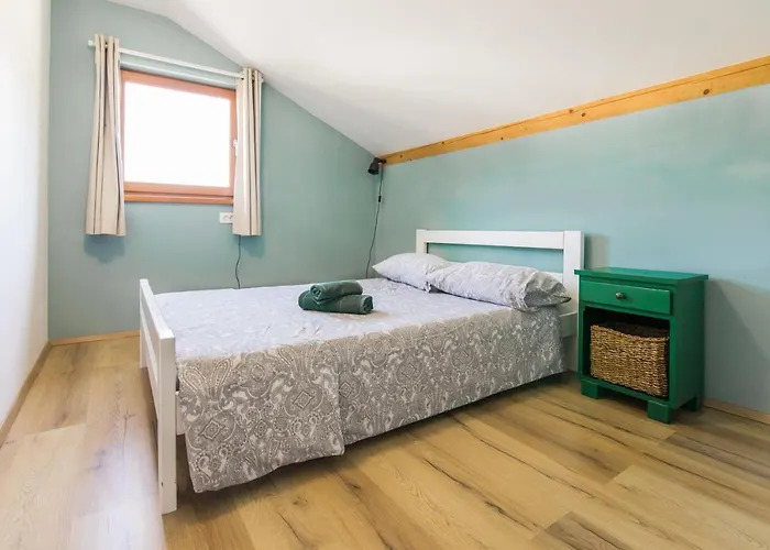 Pr' Petrcu Apartment *